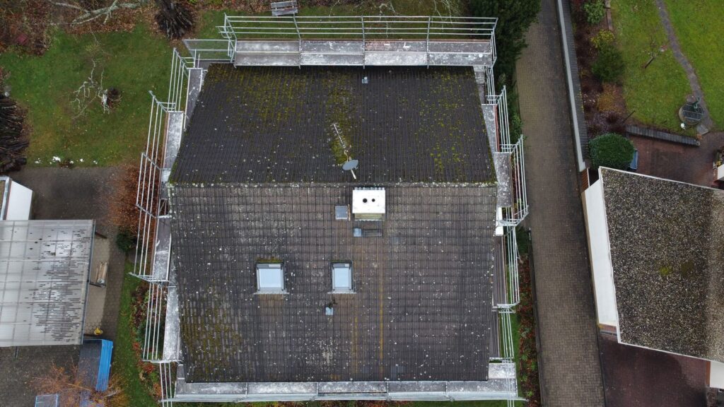 Energetische Dachsanierung mit großer Dachgaube – Zimmerei & Holzbau Seitz im Spessart