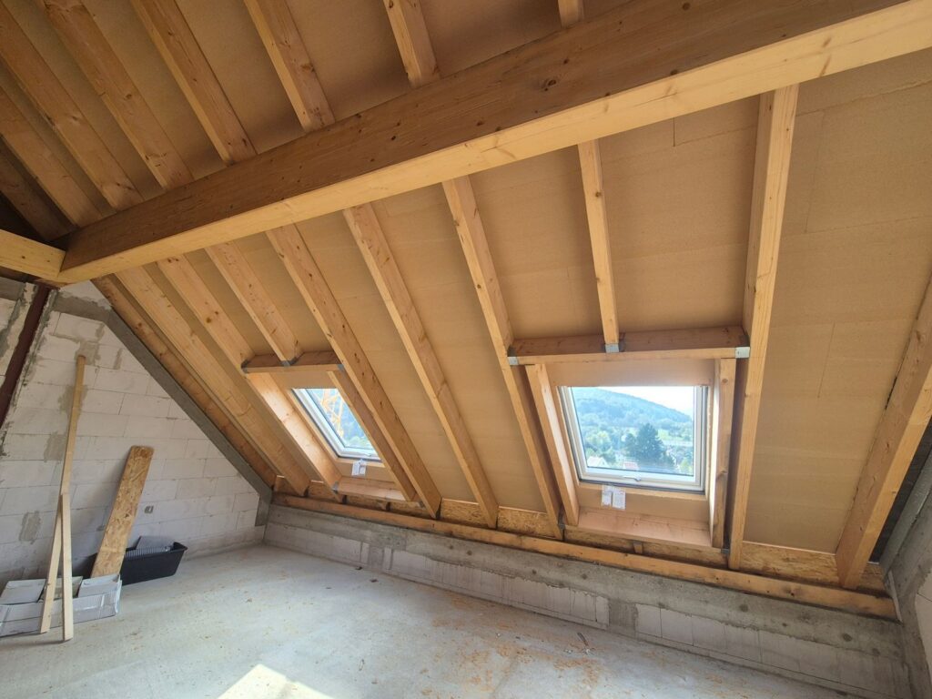 Neubau Mehrparteienhaus mit Satteldach – Zimmerei & Holzbau Seitz im Spessart