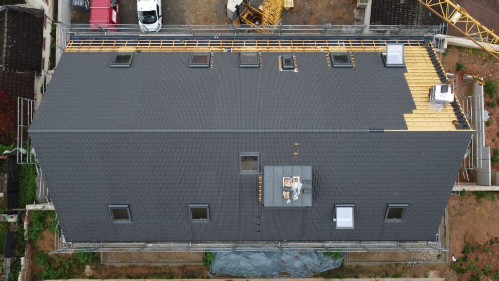 Neubau Mehrparteienhaus mit Satteldach – Zimmerei & Holzbau Seitz im Spessart